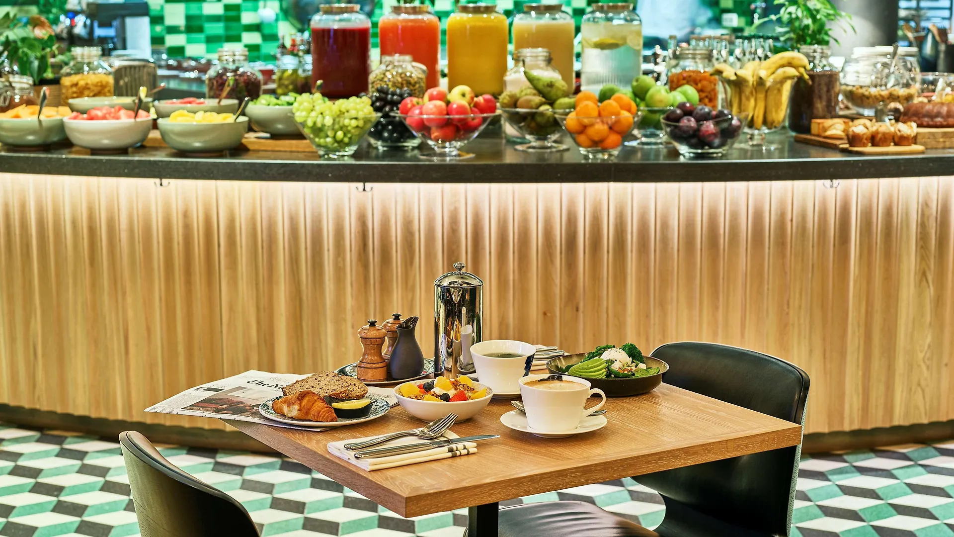 Hyatt Regency Amsterdam Hotell 5*,  Nederländerna