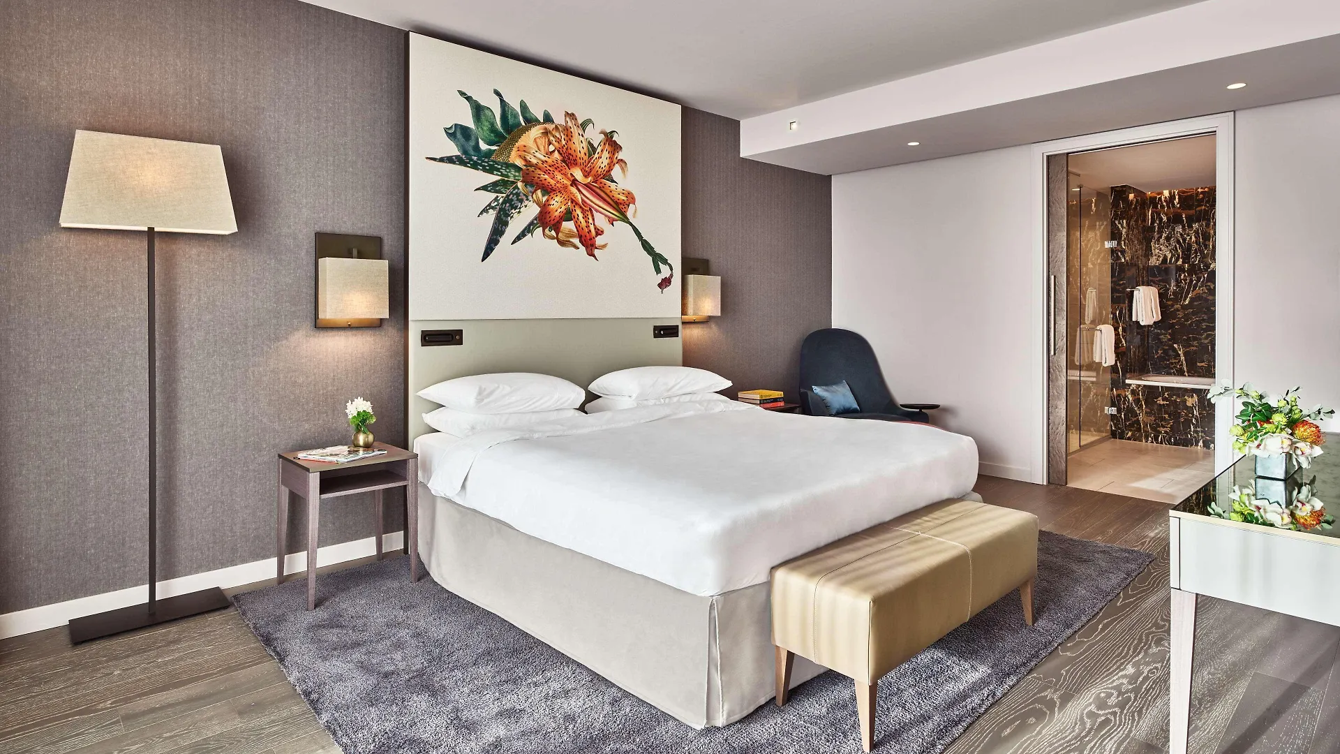 Hotel Hyatt Regency Amsterdam 5*,