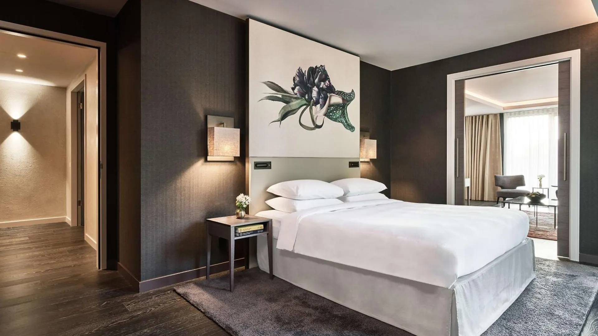 Hotel Hyatt Regency Amsterdam 5*,