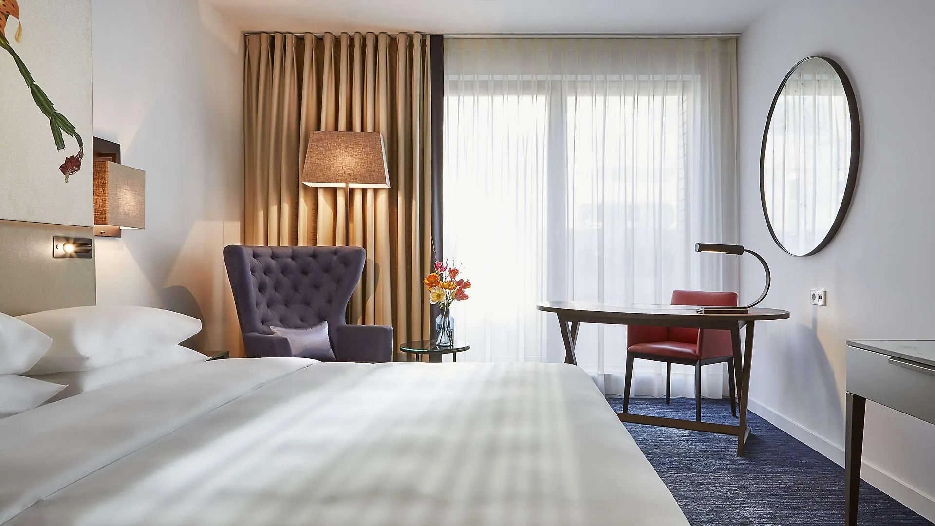Hyatt Regency Amsterdam Hotell 5*,